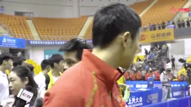 特别有礼貌！不卑不亢！不甩脸！樊振东