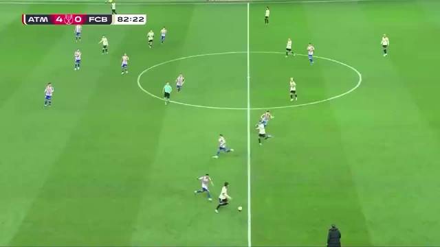 直红罚下！埃里克-加西亚最后一名防守队员放倒对手！