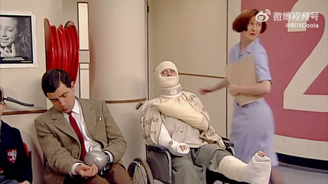 憨豆先生经典再现引观众欢笑