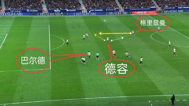 马竞4比0大胜巴萨，格里兹曼破门德容巴尔德防守不力