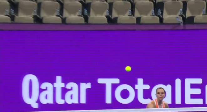 外媒报道昨晚多哈1/4决赛的两跳争议球