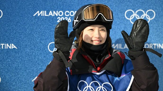 中国单板滑雪队近年来如何实现从偏科到全面覆盖多个项目的突破？