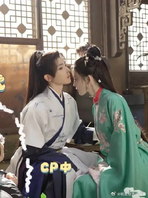 好想魂穿来者不善亲亲现场！