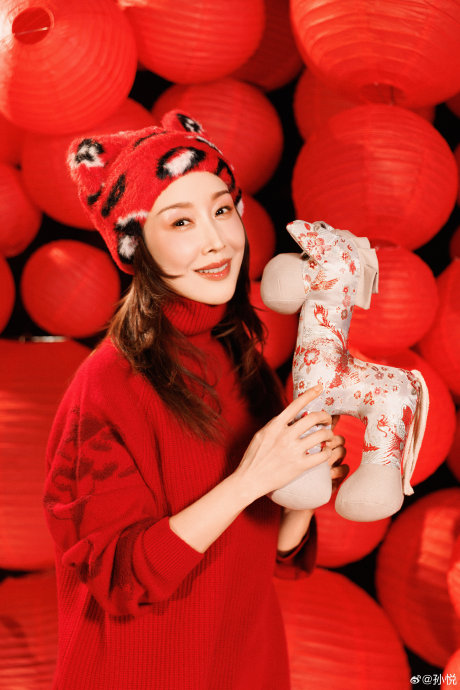 山西大同黄河春晚的导演或工作人员事后是如何评价孙悦的现场表现的？