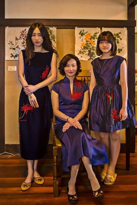 惠英红在《血观音》中饰演的棠夫人，其经典造型和神态是如何创作的？