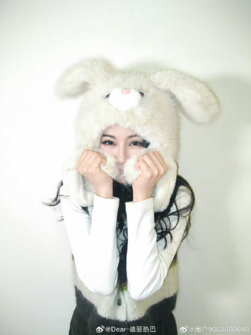 迪丽热巴和陈飞宇在《白日提灯》里分别扮演什么样的角色？