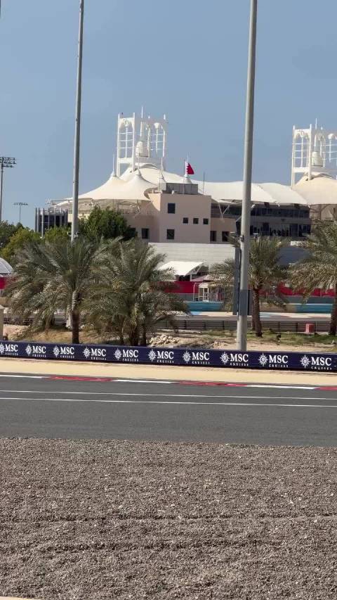 今日的赛道旁随手拍 镜头对准刘易斯