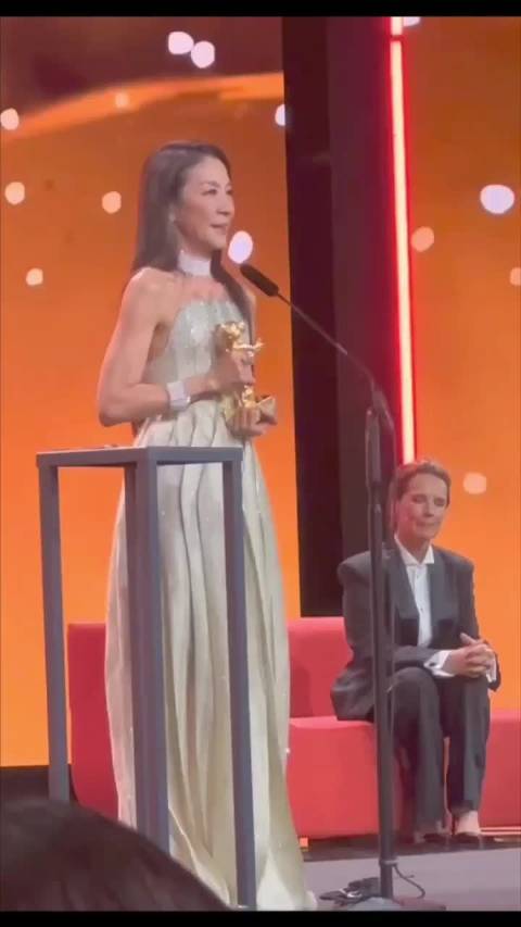 杨紫琼成柏林电影节首位华人终身成就奖得主