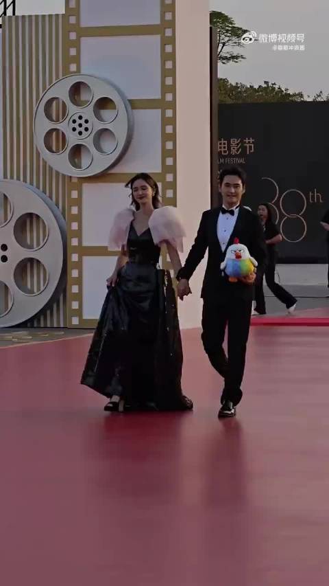 张歆艺二婚嫁袁弘生活幸福