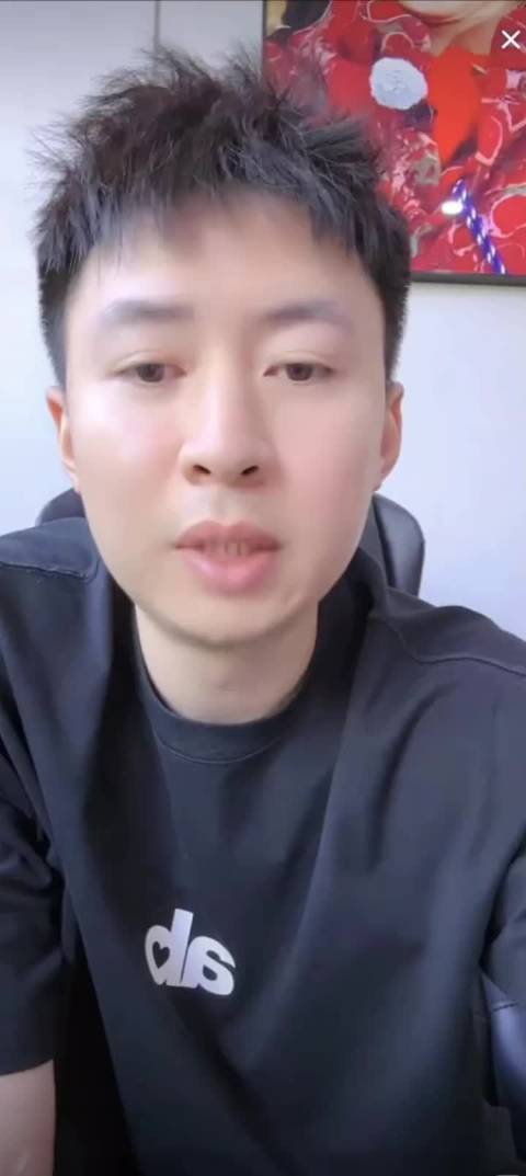 有人质疑樊振东出国打球是为了赚钱，看看方博怎么说！