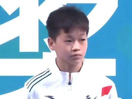 全红婵体态变化吴艳妮腰型蜕变，金牌背后印记显现