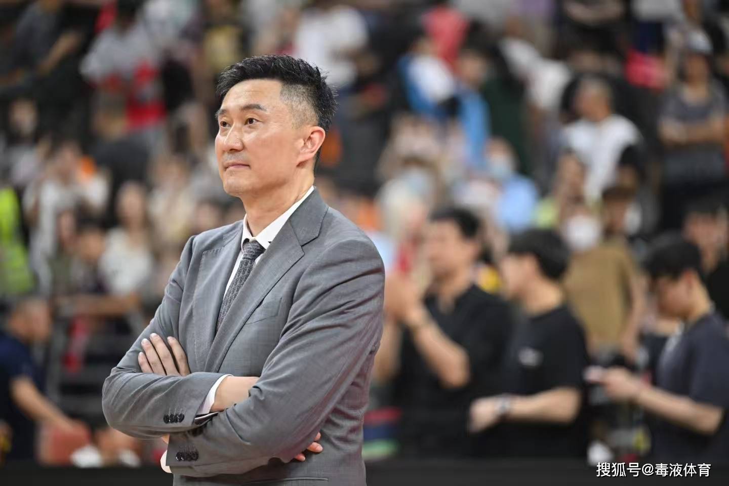 广东第一阶段还有八场比赛，最低目标是拿下六场，两场硬仗不好打