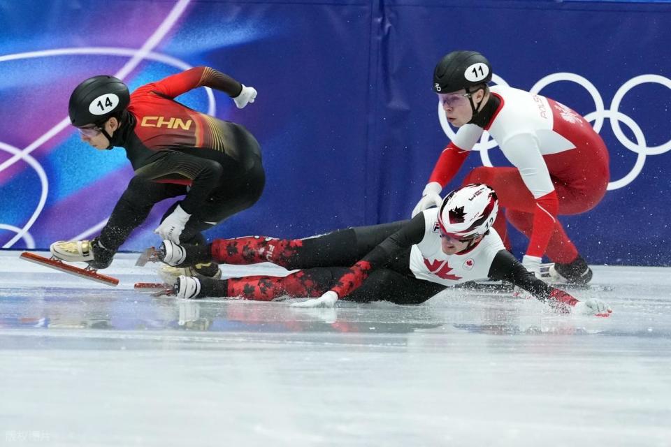 孙龙摘银后的尴尬：归化选手颗粒无收，中国短道人才断层谁来补？