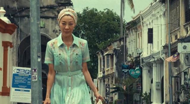 杨紫琼全新短片发布预告一人饰五个角色