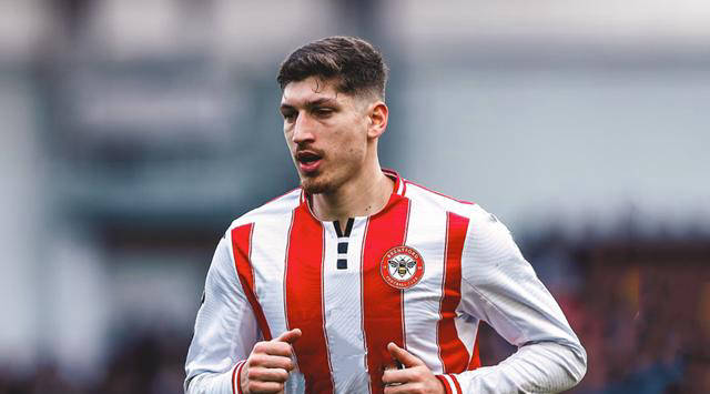 英超第26轮前瞻:布伦特福德状态回暖迎战强势阿森纳，枪手志在巩固榜首