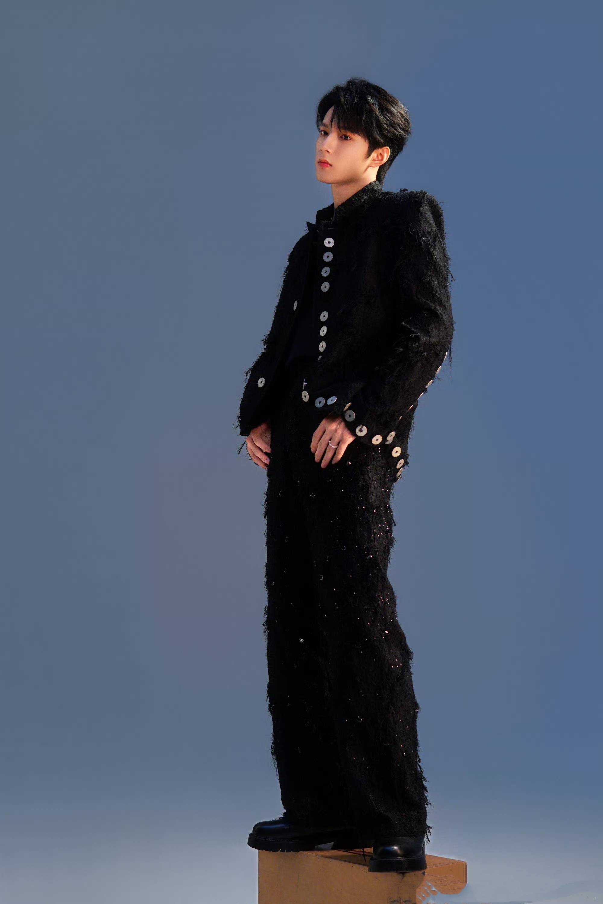 宋亚轩与刘耀文：双向奔赴，友谊之花于时光中绚烂绽放