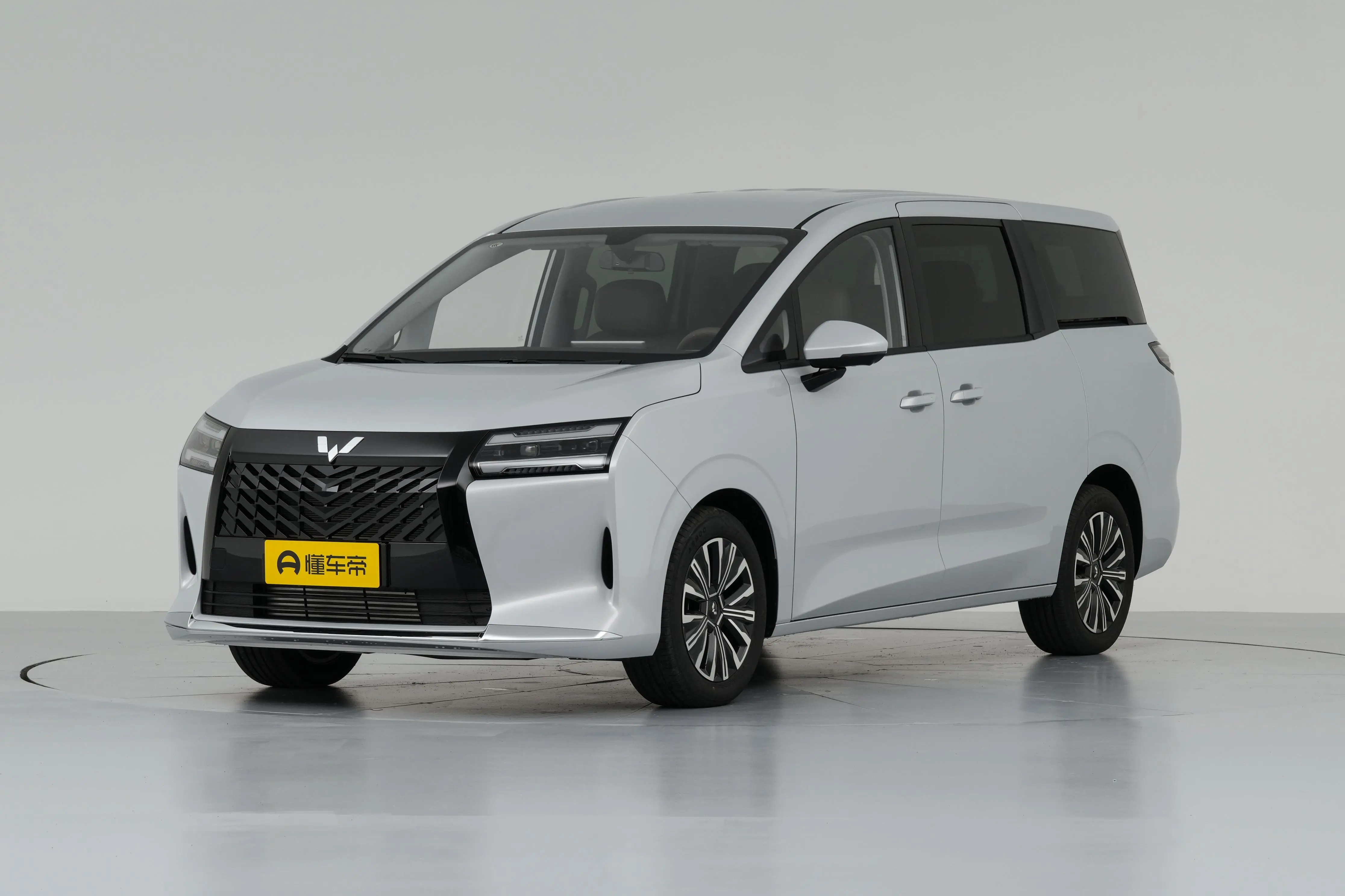 7座车选哪个?我试驾了星光730,能装、好开还省钱