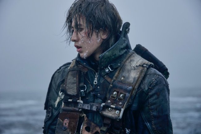 蔡徐坤首张同名专辑上线 音乐与视觉的双重突破