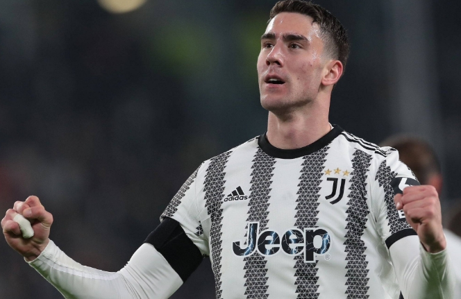 都体:弗拉霍维奇推迟两周复出,预计3月第一周参加合练