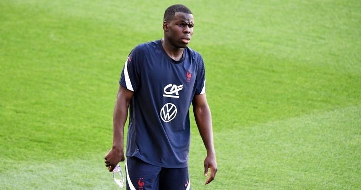 曝泰山锁定新中卫！媒体人：阿尔瓦罗无限接近，自由身+年薪100万