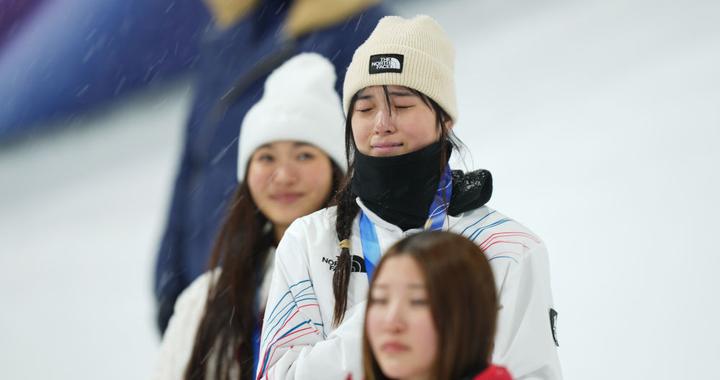 崔佳温和她“只会在梦里发生”的雪夜奇迹