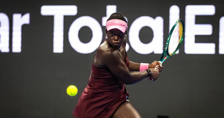 前二种子同出局！斯瓦泰克“109-0”纪录终结，新星一年飙升323位