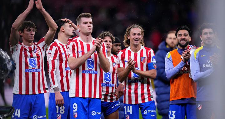 体坛联播｜马竞4球大胜巴萨，上海男篮卫冕俱乐部杯冠军