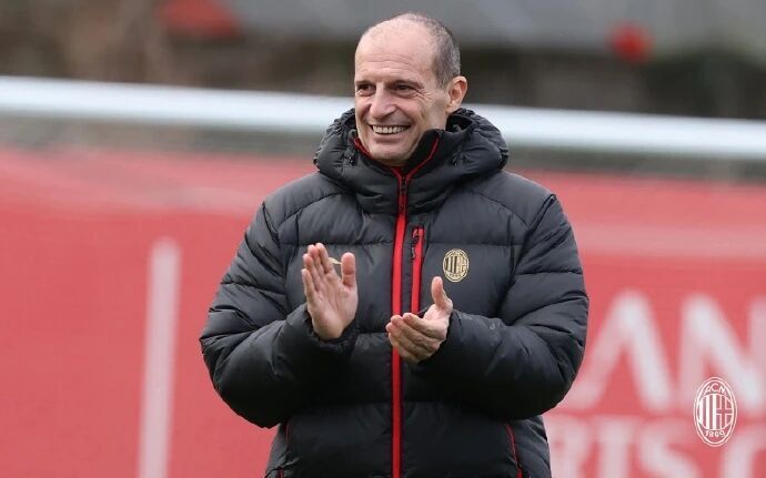 记者丨米兰利用队内罚款在酒店团建