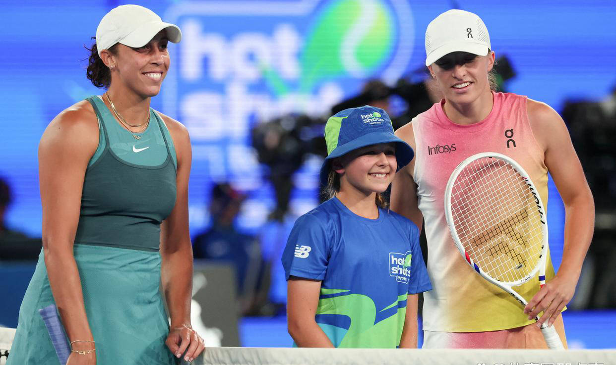 澳网惊天逆转!斯瓦泰克1-2落败,决赛对阵揭晓