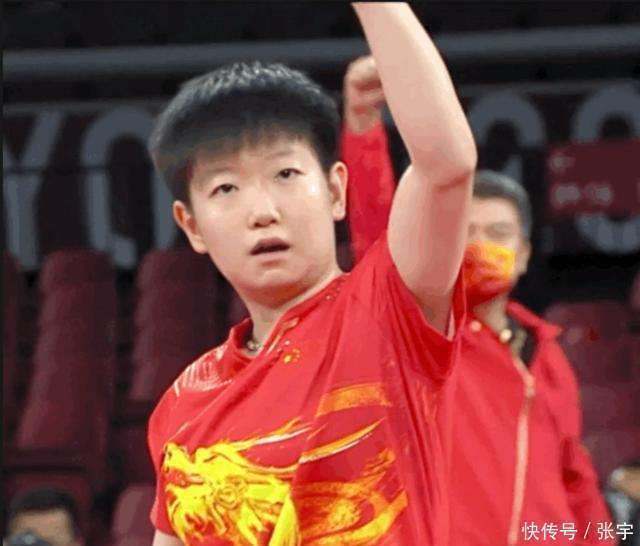 李隼别看孙颖莎每天笑呵呵也是刺头很难对付我经常罚她跑1万米_网友_训练_总教练