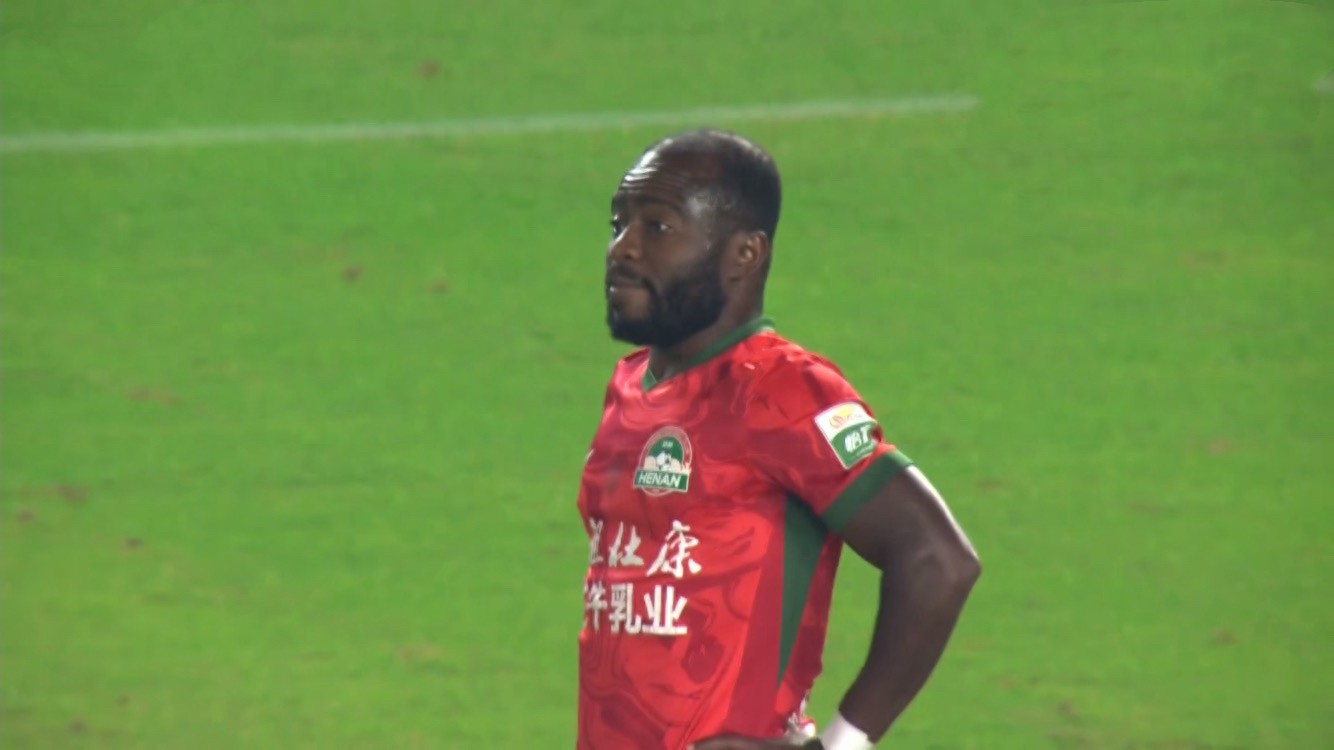 阿奇姆彭没速度了，大连成外援养老队 首轮对阵申花 前3场全是硬仗