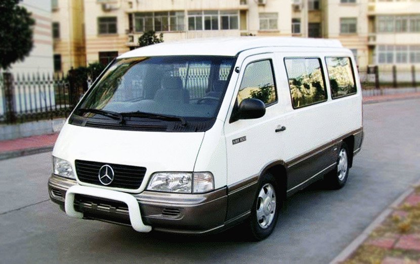 来自双龙的奔驰，前置前驱在它身上属于奇葩结构