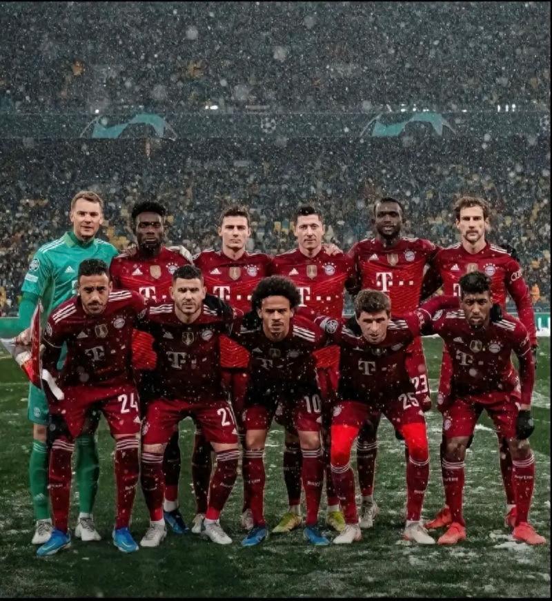 争议点球引发风波，拜仁逆转莱比锡成功晋级!