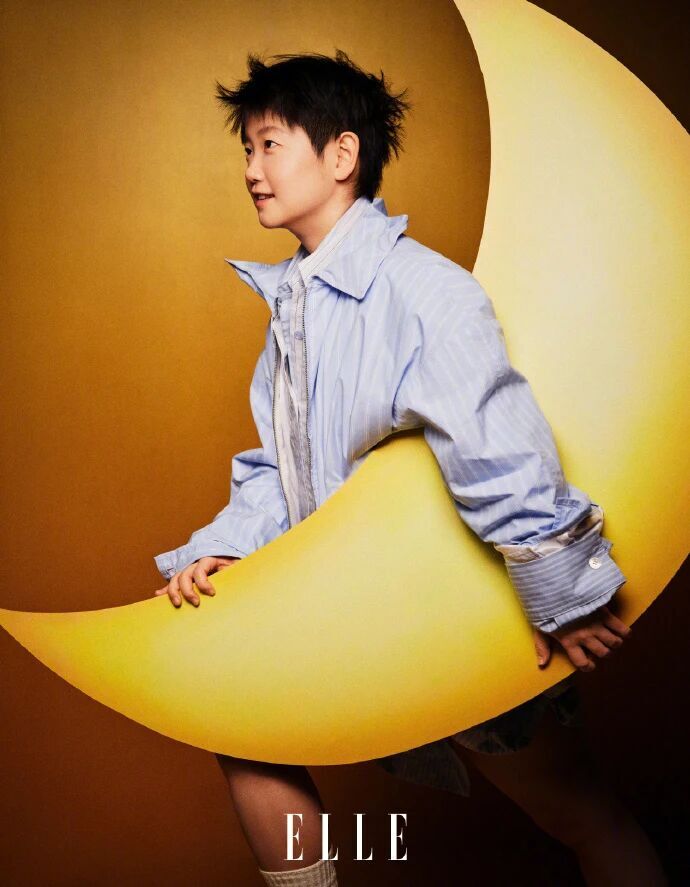 孙颖莎换头像挂件上热搜,德甲全力续约樊振东,王楚钦训练狂跑一万米