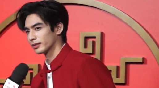 宋威龙河南话祝大家马上发财