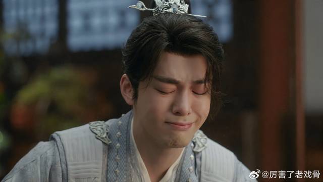 李莲花做新菜，方多病一看秒拒绝，甩锅给阿飞！