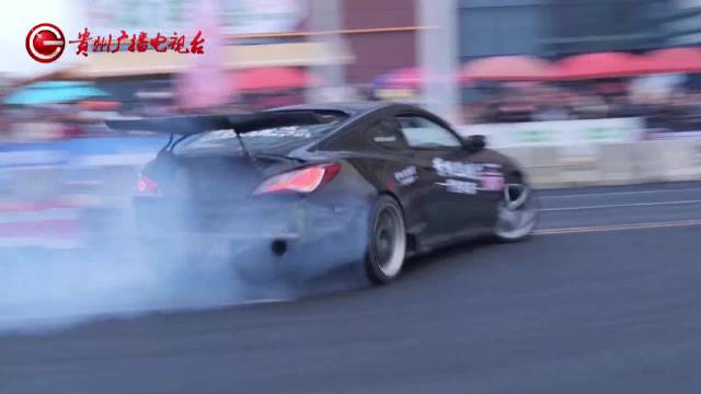 漂移秀出贵州速度！公路变身赛道的贵GT有多燃？