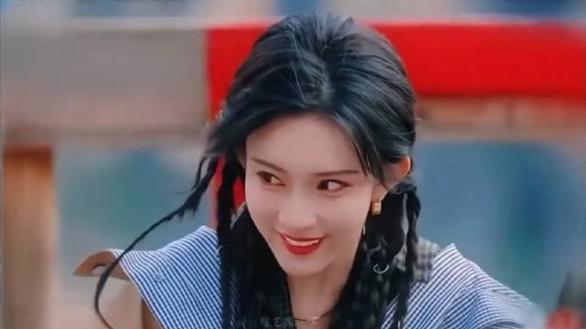 笨蛋美人这个标签，孟姐当之无愧