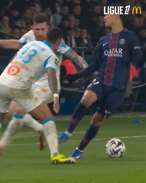 巴黎新援费尔南德斯法国德比替补登场表现亮眼