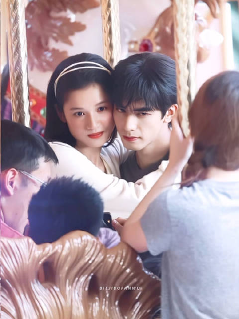 宋威龙张婧仪2026必爆cp，超级甜蜜的小情侣，是真的在谈吧！路透