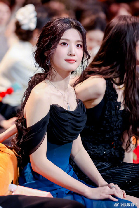 北京卫视重播2025微博之夜盛典