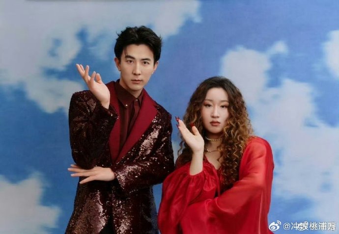 李川在《周五晚高疯》中具体是怎么对待假扮“锤娜丽莎”的付航的？