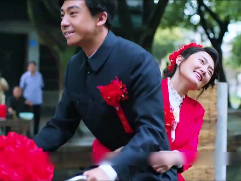 能吃亏就有吃不完的亏 俞灏明 吴谨言 陈洁/外滩钟声