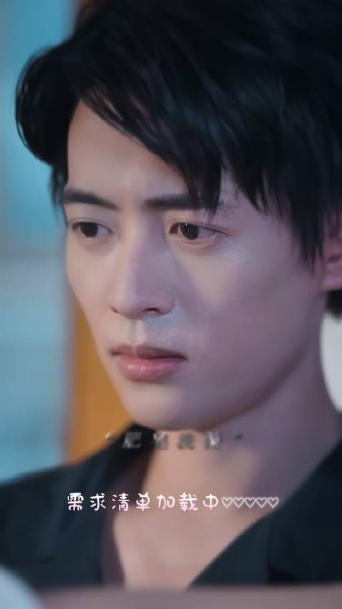 贵州竖屏文旅短剧《群山上的村T》开播，安悦溪阮遇主演