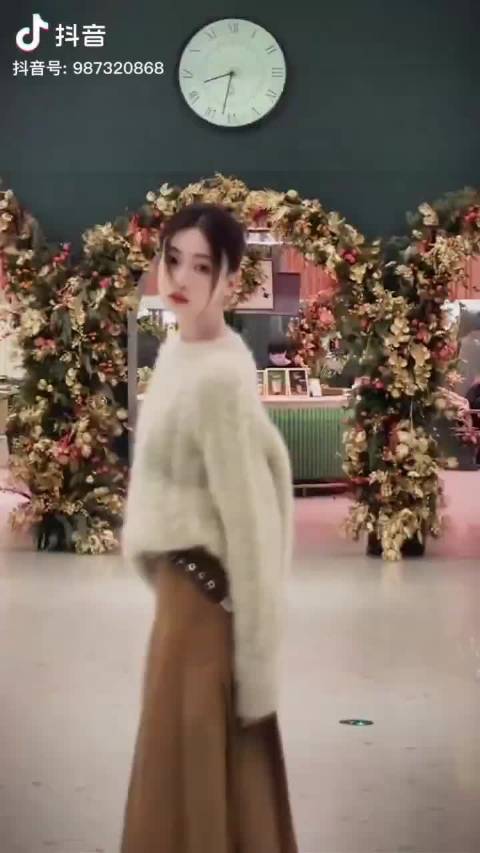 吴谨言回来的她们 雲霧消散之際 我愛你人衆皆知