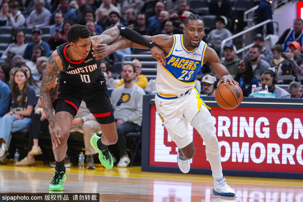 火箭队后卫里德·谢泼德在NBA新秀明星赛中的惊艳表现