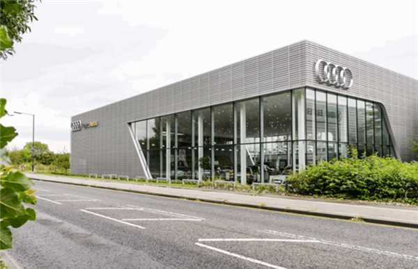 奥迪多地4S店相继闭店跑路，车主万元保养套餐成废纸