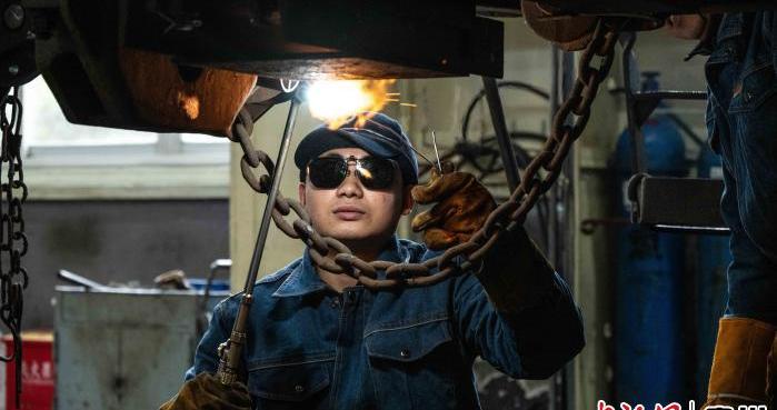 （新春走基层）贵阳南车辆段全力保障春运期间重点物资运输安全