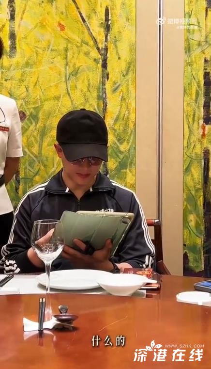 黄轩回天水两天变成了黄干 大饱口福 感受土地沉淀文化!