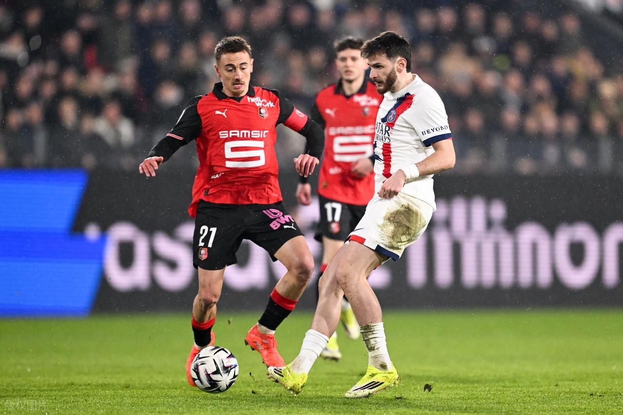 雷恩3-1巴黎圣日耳曼,赛后评分:不是登贝莱第1,雷恩30号第一